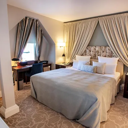 Private Nature Luxury منتجع Weißenhaus
