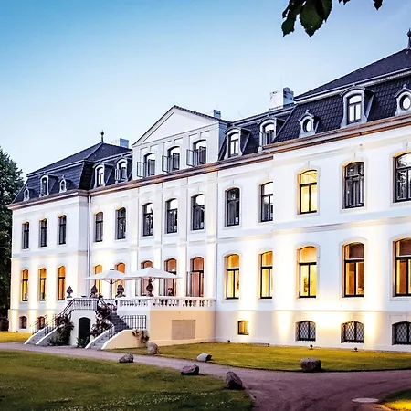 Private Nature Luxury 5* Weissenhaus