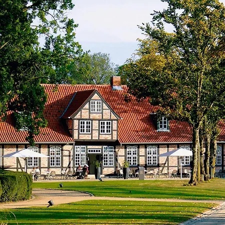 Private Nature Luxury 5* Weissenhaus