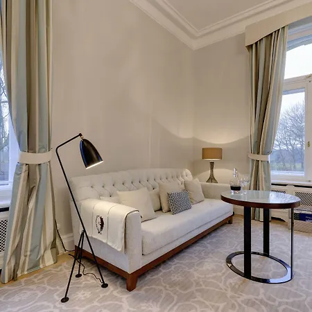 Курортный комплекс Private Nature Luxury Weissenhaus