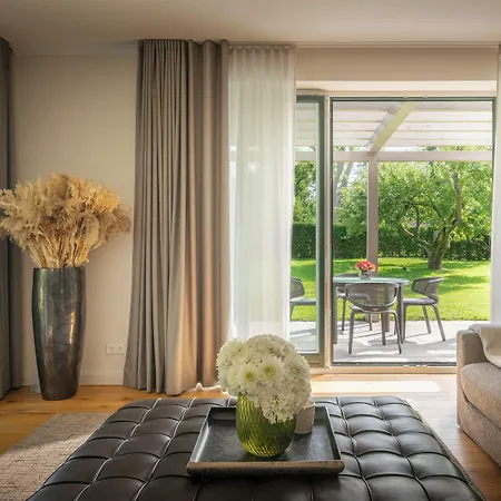 Ośrodek wypoczynkowy Private Nature Luxury Weißenhaus