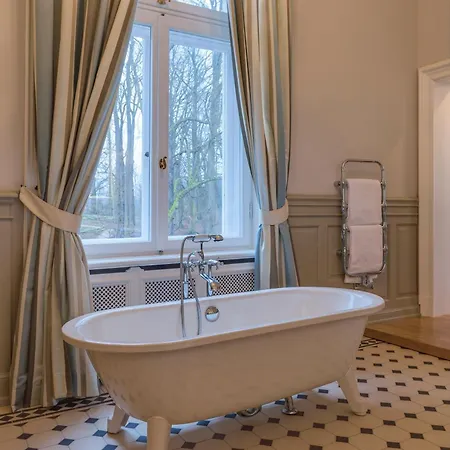 Private Nature Luxury