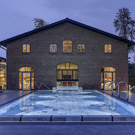 Private Nature Luxury אתר נופש Weißenhaus